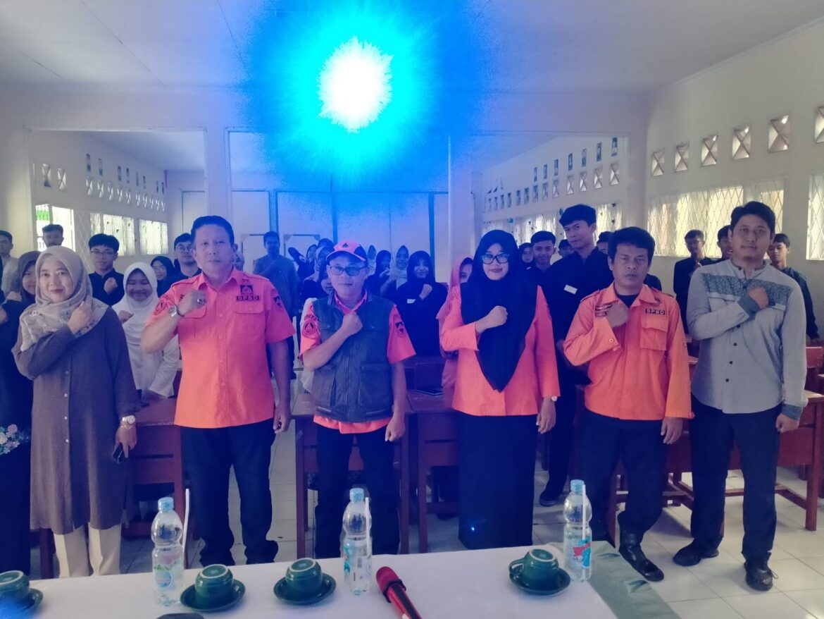 Sosialisai ke sekolah terkait pendidikan aman bencana